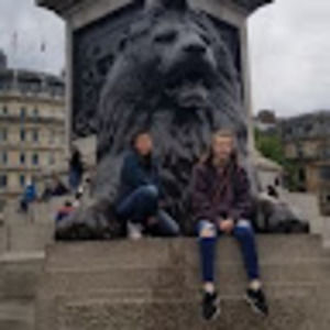 Meet your Posher, Brooke